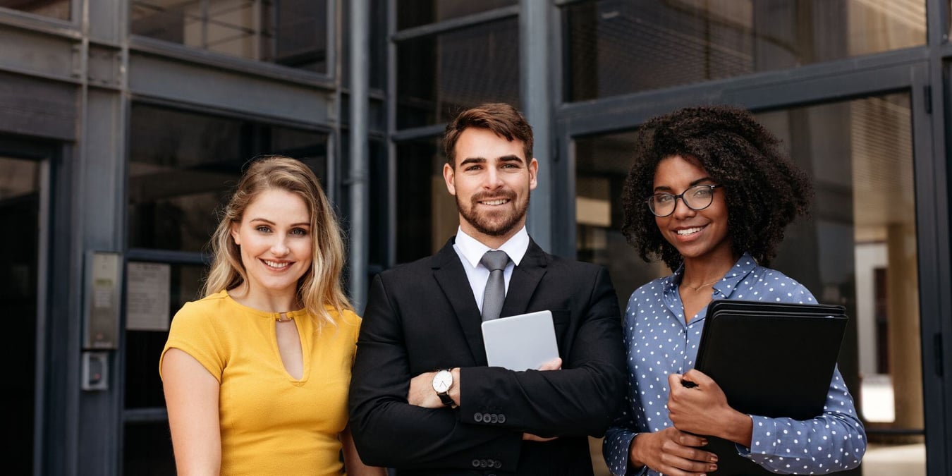 What is an Analyst? Roles, JD, Salary, Training, and Certifications